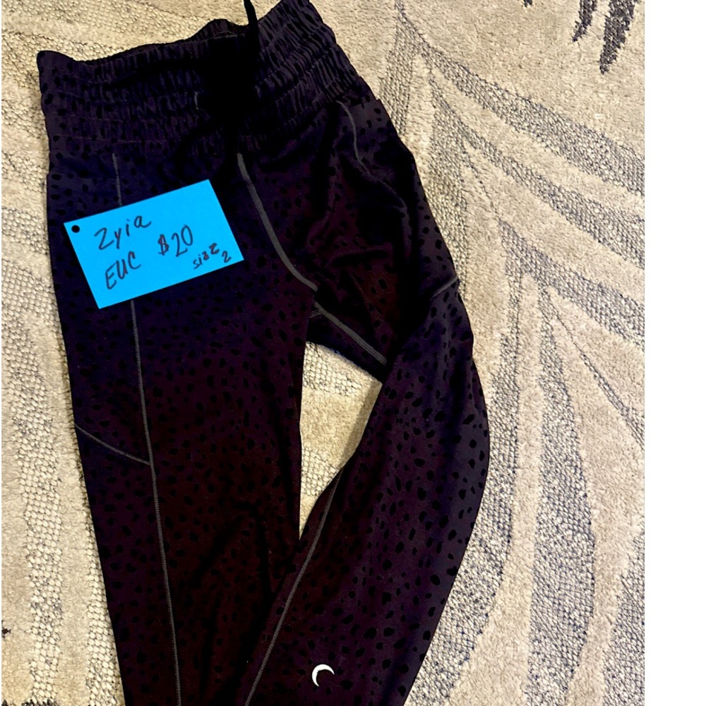 size 2 LIKE New ZYIA drawstring
